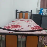 تخت فلزی یک نفره باتشک