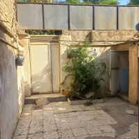 انبار ۹۸ متر بر خیابان