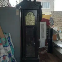 ساعت ایستاده بسیار سالم