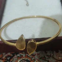 دستبند نونو ۳۰۰ بالای تابلو