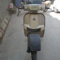 وسپا باجاج ۱۵۰سی سی