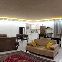75-متر-پروانه-جنوبی-غرق-نور-تک-بازدید