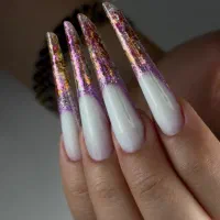 ۵۰٪تخفیف خدمات کاشت ناخن و مژه به علت افتتاحیه