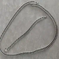 زنجیر و گردنبند ست