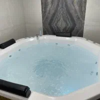 فروش جکوزی فول چهار نفره جاپایی کف