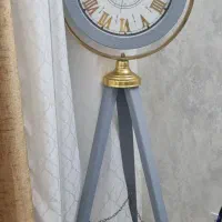 ساعت ایستاده