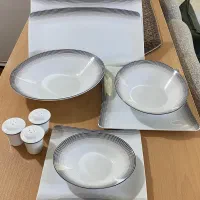 سرویس چینی ۶ نفره زرین