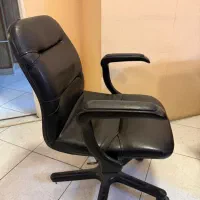 صندلی اداری در شیروان