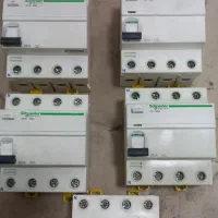 محافظ جان اشنایدر ۳فاز فرانسه