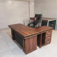میز و صندلی مدیریتی
