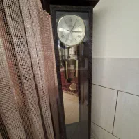 ساعت ایستاده