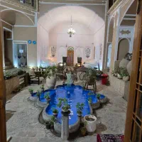 استخدام پذیرشگر و خانه دار
