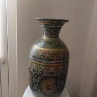 گلدان بزرگ