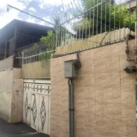 ۱۳۰متر کلنگی شمالی بر ۶/۵گذر۲۰بر اصلی(سند اداری)