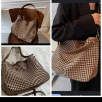 حراج کیف خارجی ۲۲۰۰ تومان