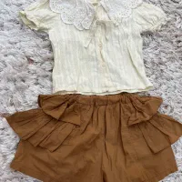 تعدادی لباس دخترانه