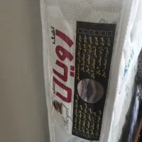 تشک یکنفره رویال زیاد کار نکرده و تشک پشم شیشه نو