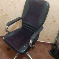 صندلی جکدار اداری