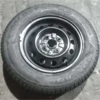 رینگ و لاستیک  ۱۳  و  ۱۵  کاملا نو و استفاده نشده