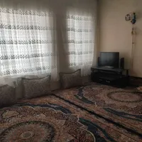 خانه حیاط دار ۱۰۰ متری دربست