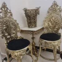 صندلی و میز و سطل آشغال و جا دستمالی برنز