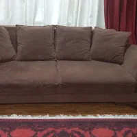 مبل راحتی با ۳عدد گل میز