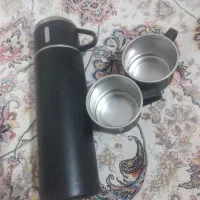 فلاسک کادویی با سه فنجان