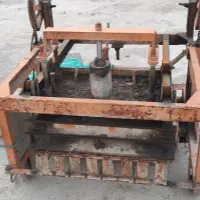 دستگاه بلوک زنی دیواری و سقفی