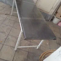 تخت طبی پایه فلزی ساده و محکم و نو