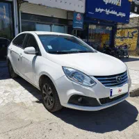 جک j4 مدل 1403 اتومات درحد خشک