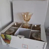 پارچ و لیوان ، بستنی خوری