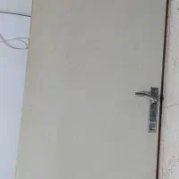 درب سرویس بهداشتی