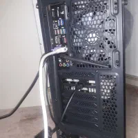 کیس کامپیوتر حرفه ای  گیمینگ  رندرینگ