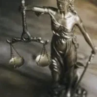 وکیل پایه یک دادگستری
