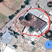 زمین چهر دیواری ۱۰۰۶ متری با بنا و سند