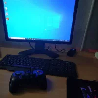 کیس و مانیتور و....