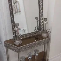 ست آینه و کنسول فلزی با آبکاری سیلور/طرح سیاه‌قلم