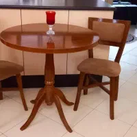 میز ناهارخوری دو نفره سالم و تمیز