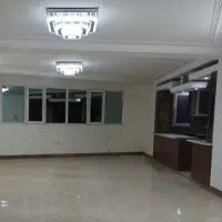 طبق ویلایی۱۸۶متر فاز۱صدرا بلوار اصلی