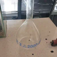 ظرف شیشه ای