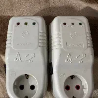 دو عدد محافظ ولتاژ