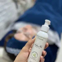 پاکسازی تخصصی و درمانی پوست