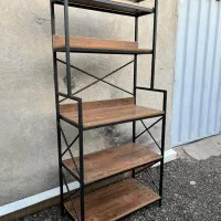 کافی بار مدرن چوب و فلز (فروشگاه قبادی)