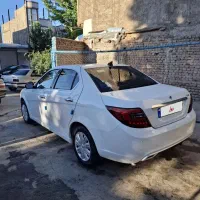دنا پلاس ۵دنده دستی