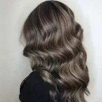 مدل برای رنگ مو ساده