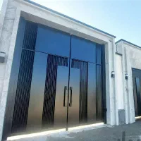 درب.فرفورژه.ساده.مدرن.حیاطی باغی ویلائی پنجره