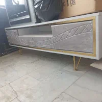 میز تلویزیون با ام دی اف