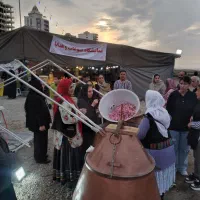 فروشنده خانم