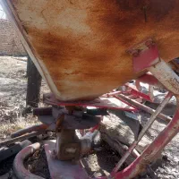 کودپاش کاملاً سالم تمیزقیمت ۲۵۰۰۰۰۰۰تومان