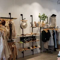 به یک همکار خانم نیازمندیم